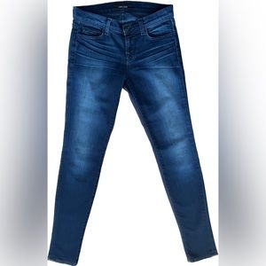 J Brand | Indigo Wash Avalon Skinny Jeans